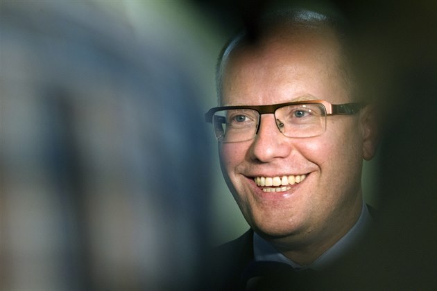 P�edseda �SSD Bohuslav Sobotka ve volebním �tábu strany v Praze. (18. �íjna...