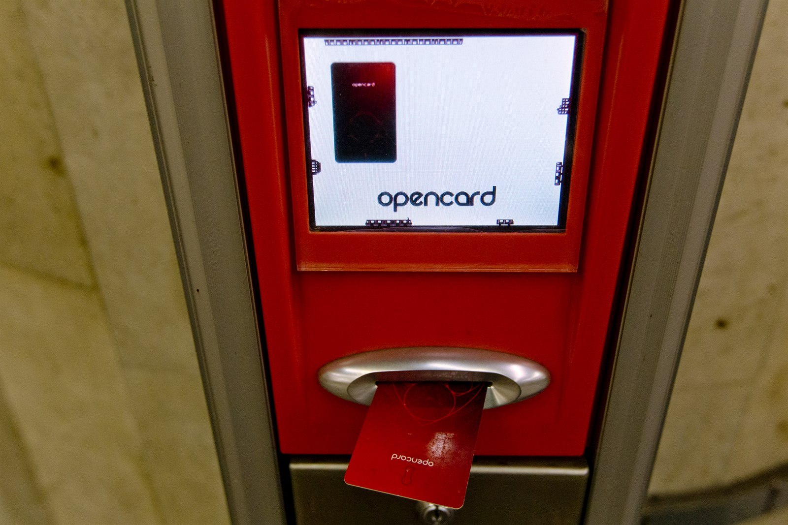 EMS je nedůvěryhodný partner, reaguje magistrát na výpadek Opencard ...