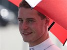 ÚSP̊NÝ NOVÁEK. Stoffel Vandoorne potvrdil i v Rusku, e je nejvtím objevem