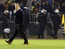 Dick Advocaat, nizozemský trenér srbských fotbalist, opoutí scénu nedohraného...