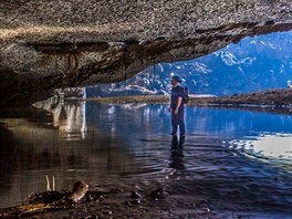 Hang Son Doong, Vietnam. Nejvtí jeskyn svta je vysoká 200 metr, iroká 150...