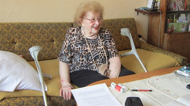 Jiina Jelnkov v roce 2014 pi rozhovoru ve svm byt.