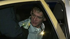 Mu, který v praské Kri projel kiovatku na ervenou a potom ujídl...