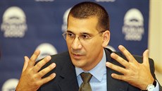 Antonio Rodiles byl jedním z host� leto�ního Fora 2000.