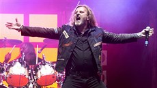 KABÁT NA VYPICHU. Z tancova�kové kapely se vypracovali v suverénní rockovou...