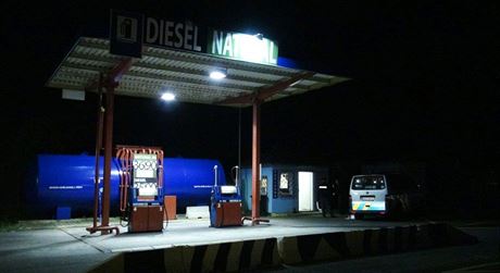 Zlodjv zámr vykrást benzínovou pumpu nevyel díky míi ve dveích. (ilustraní foto)
