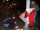 V Ottaw vládne smutek. Lidé se vyrovnávají s útokem v budov parlamentu....