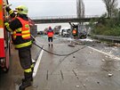 Hromadná nehoda na dálnici D2 u Brna ve smru na Bratislavu (23. íjna, 2014).
