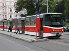 Provizorní konená tramvaje  je na námstí Kinských