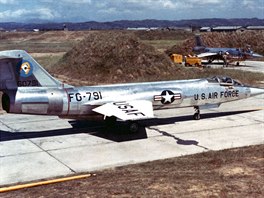 Na fotografii jsou americké F-104A během druhé krize v Tchajwanském průlivu na...