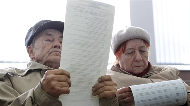 Ukrajinci v nedli rozhoduj o budoucnosti sv zem (26. jna)