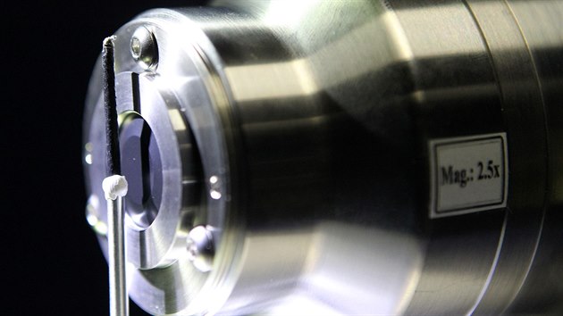 Dky mezinrodn spoluprci s japonskou spolenost Rigaku Corporation zskal CEITEC VUT v Brn nov nanotomograf.