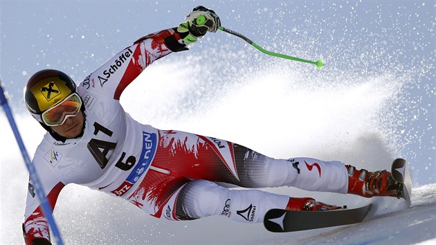 Marcel Hirscher bhem obho slalomu v Sldenu,