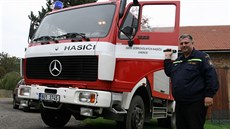 Hildu koupil velitel dobrovolných hasi z Úherc Jií Kruk za 15 tisíc eur...