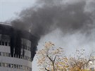 Budova veejnoprávního rádia v Paíi je v plamenech (31. íjna)
