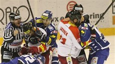 Momentka ze zápasu Olomouc - Kometa