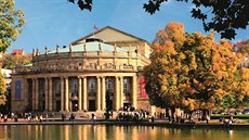 Stuttgartské divadlo má vyhlášený baletní soubor.