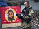 Povstalecký bojovník v Doncku (2. listopadu 2014)