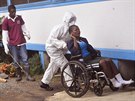Liberijská vzekyn s podezením na nákazu ebolou putuje na vyetení do...
