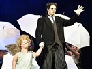 Václav Noid Bárta je v muzikálu Addams Family tém k nepoznání