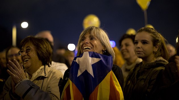 Katalnsko se chyst na nedln symbolick hlasovn o sv nezvislosti. (7. listopadu 2014)