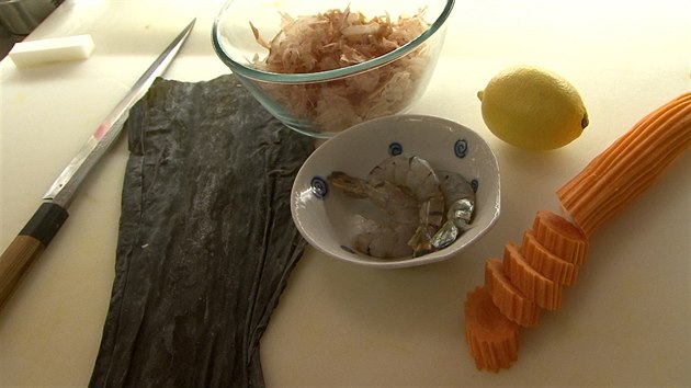 Suroviny potřebné na přípravu polévky osuimono