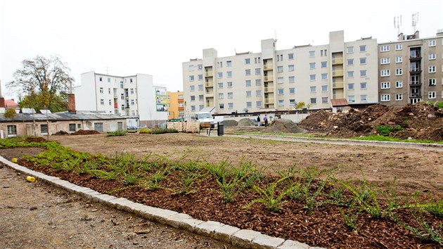 V Hradci roste nov park Sklennka (listopad 2014).
