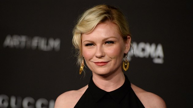 Kirsten Dunstov na LACMA Art + Film Gala (Los Angeles, 1. listopadu 2014)