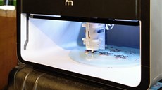 Prototyp tiskárny potravin vypadá velmi podobně, jako běžná 3D tiskárna.