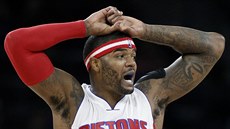 Josh Smith z Detroitu se diví verdiktu rozhodích.