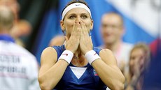 RADOST. Lucie Šafářová porazila ve finále Fed Cupu německou protivnici...