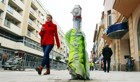 Protoe se tída Míru opravuje za pochodu, mohou u dnes lidé uprosted...