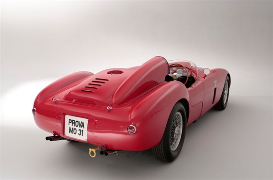 Ferrari 375-Plus koupil milion Les Wexner na leton aukci Bonhams v...
