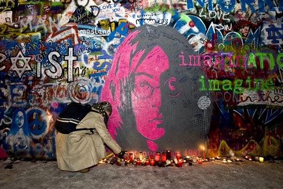 Lennonova ze v Praze na snímku z roku 2010