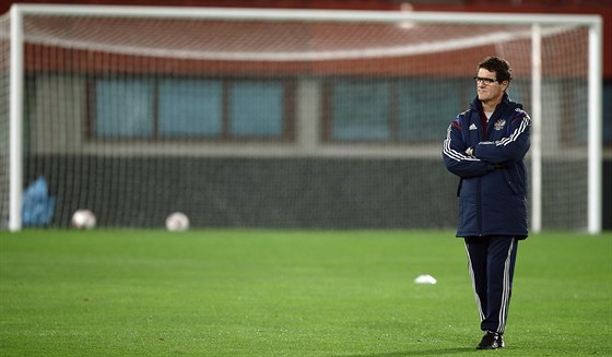 Fabio Capello bhem tréninku ruské fotbalové reprezentace