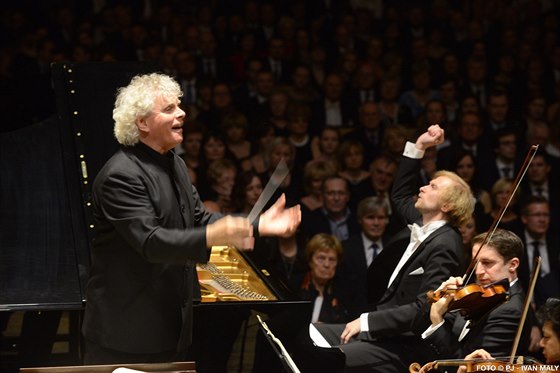 Simon Rattle a Ivo Kahánek pi zahájení Klavírního festivalu Rudolfa Firkuného