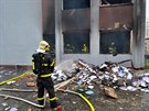 Výbuch zniil hlavn kanceláe, hasii prohledali vechny prostory. (18....