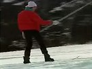 Jízda na snowboardu v Praze roku 1987 (umlý svah na Proseku)