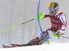 Marcel Hirscher ve slalomu v Levi. 