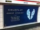 Z kampan k desce Ghost Stories v londýnském metru