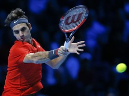 Roger Federer hraje v semifinle Turnaje mistr proti Wawrinkovi.