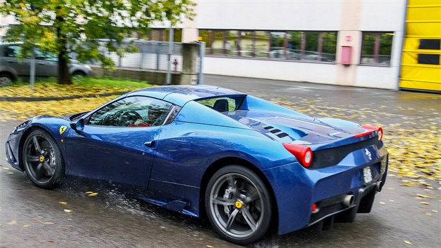 Ferrari 458 Speciale Aperta