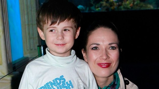 Tereza Kostkov se synem Tonkem