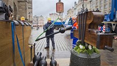 Píbh plzeských zvon natoil dokumentarista Jan Louím. 