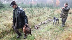 Vedle st�elc� se akce ú�astnilo je�t� dvacet honc�.