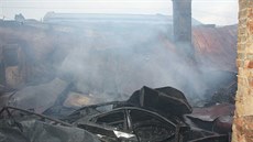 Při požáru v areálu Křižanovy pily zasahovalo 20 jednotek hasičů.