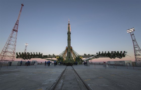 Start ruské rakety z kosmodromu Bajkonur.