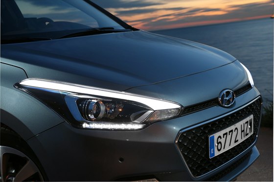 Hyundai i20 je sebevědomý soupeř pro fabii - iDNES.cz