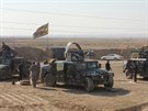 Vozidla iráckých bezpenostních sil v provincii Dijála (19. listopadu 2014).