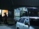 Kvli podezelé zásilce bylo z areálu pepravní firmy v Chráanech evakuováno...